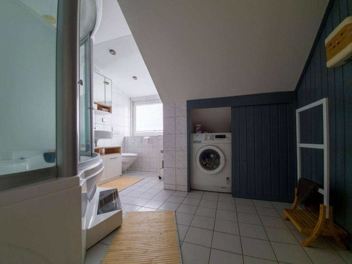 Wohnung Mit Einer Sauna Direkt Am Park ヴィースバーデン エクステリア 写真